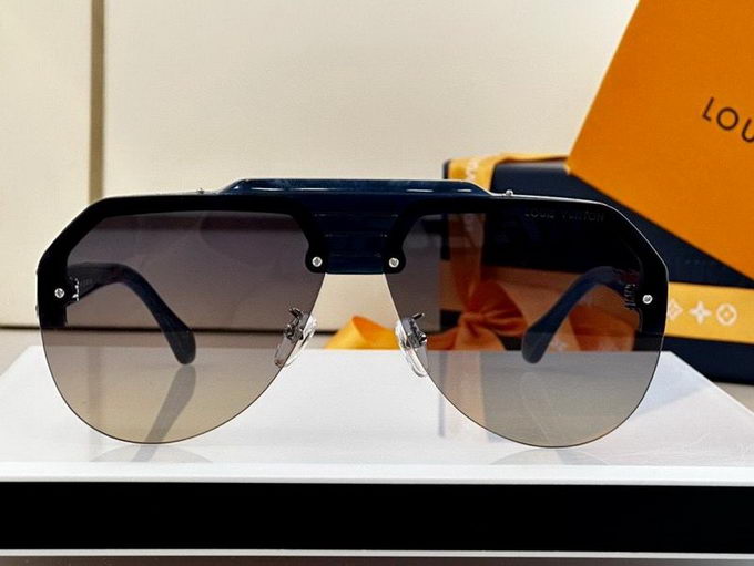 Louis Vuitton Sunglasses ID:20230516-69